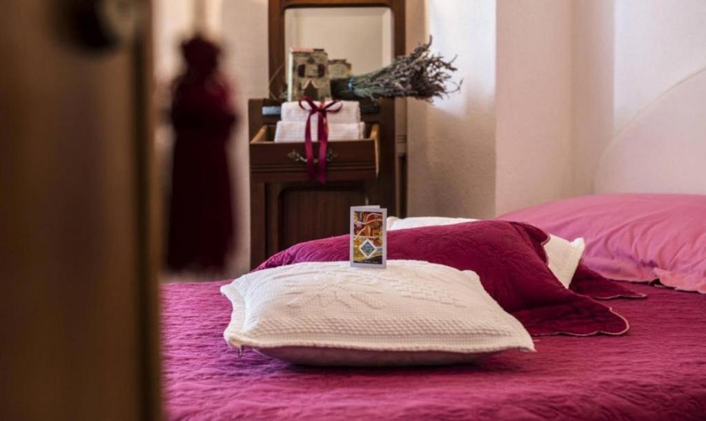 Hotel Su Barchile Орозей Екстер'єр фото